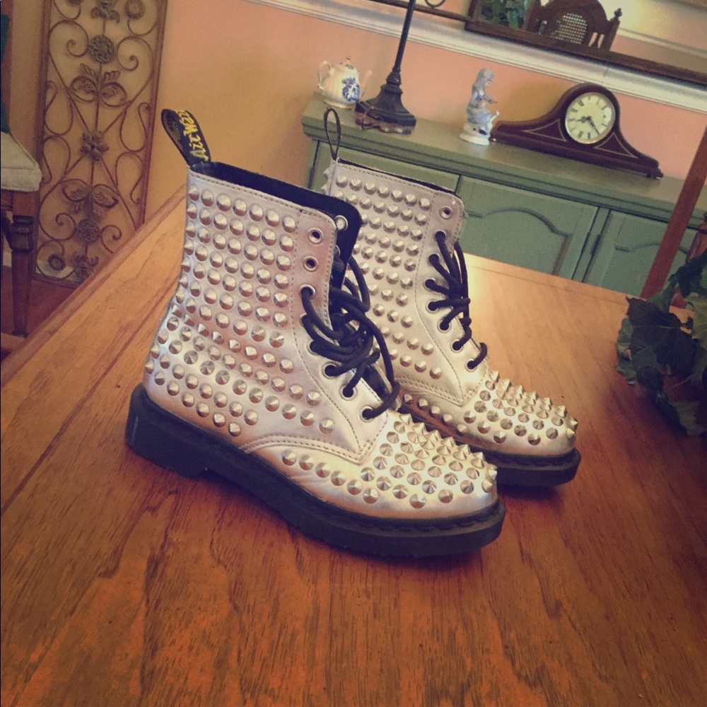 Rare Dr. Martens Spike 8 Eye Boots
